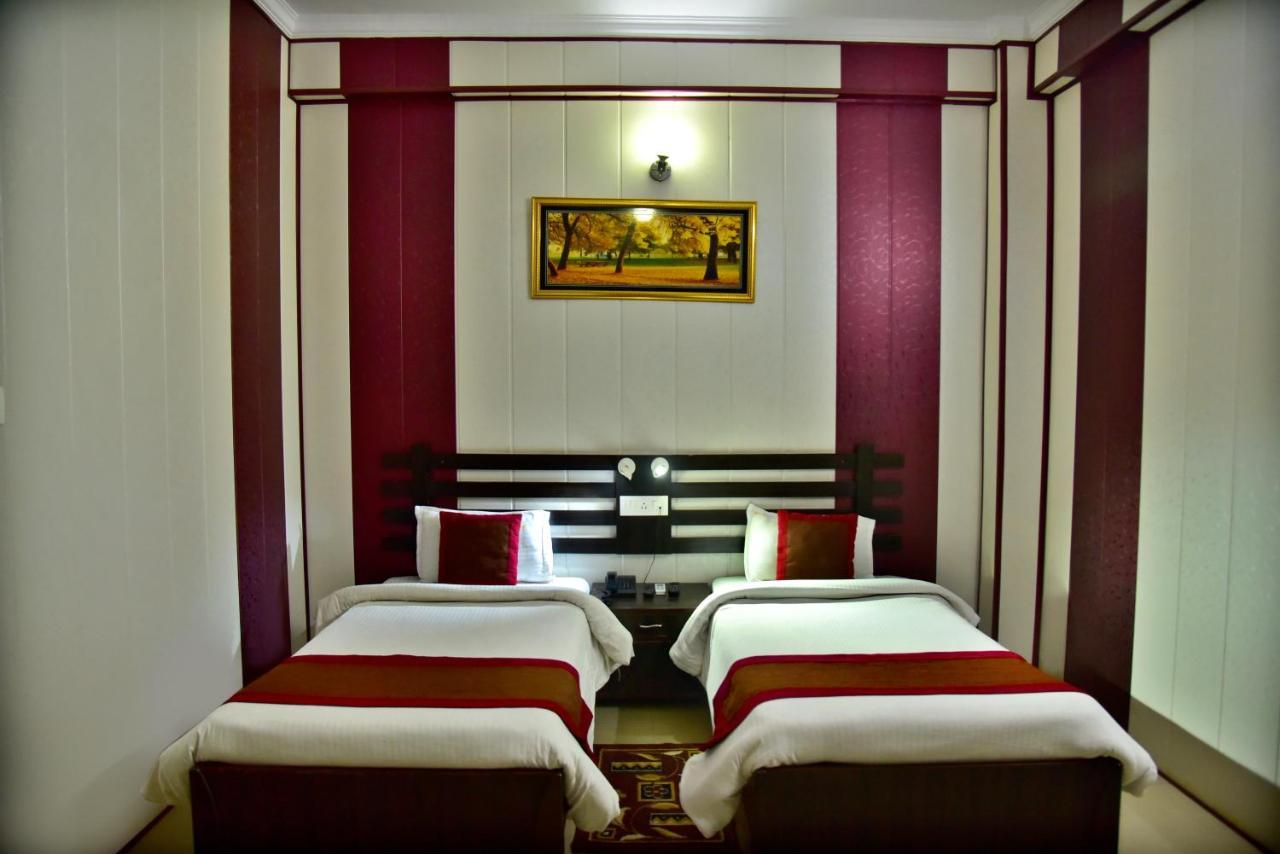 Nexus L In Charbagh Lucknow