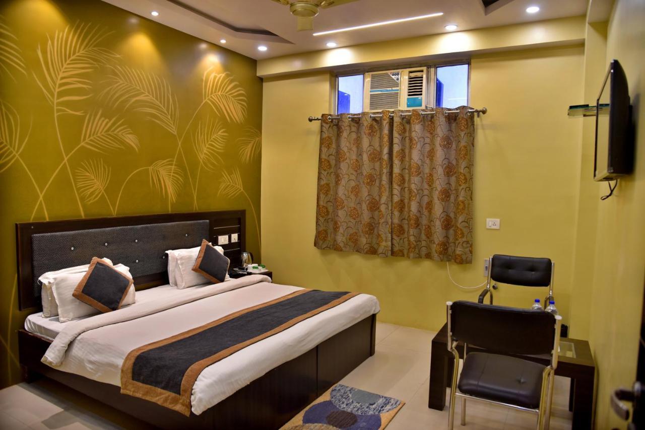 Nexus L In Charbagh Hotel 4*