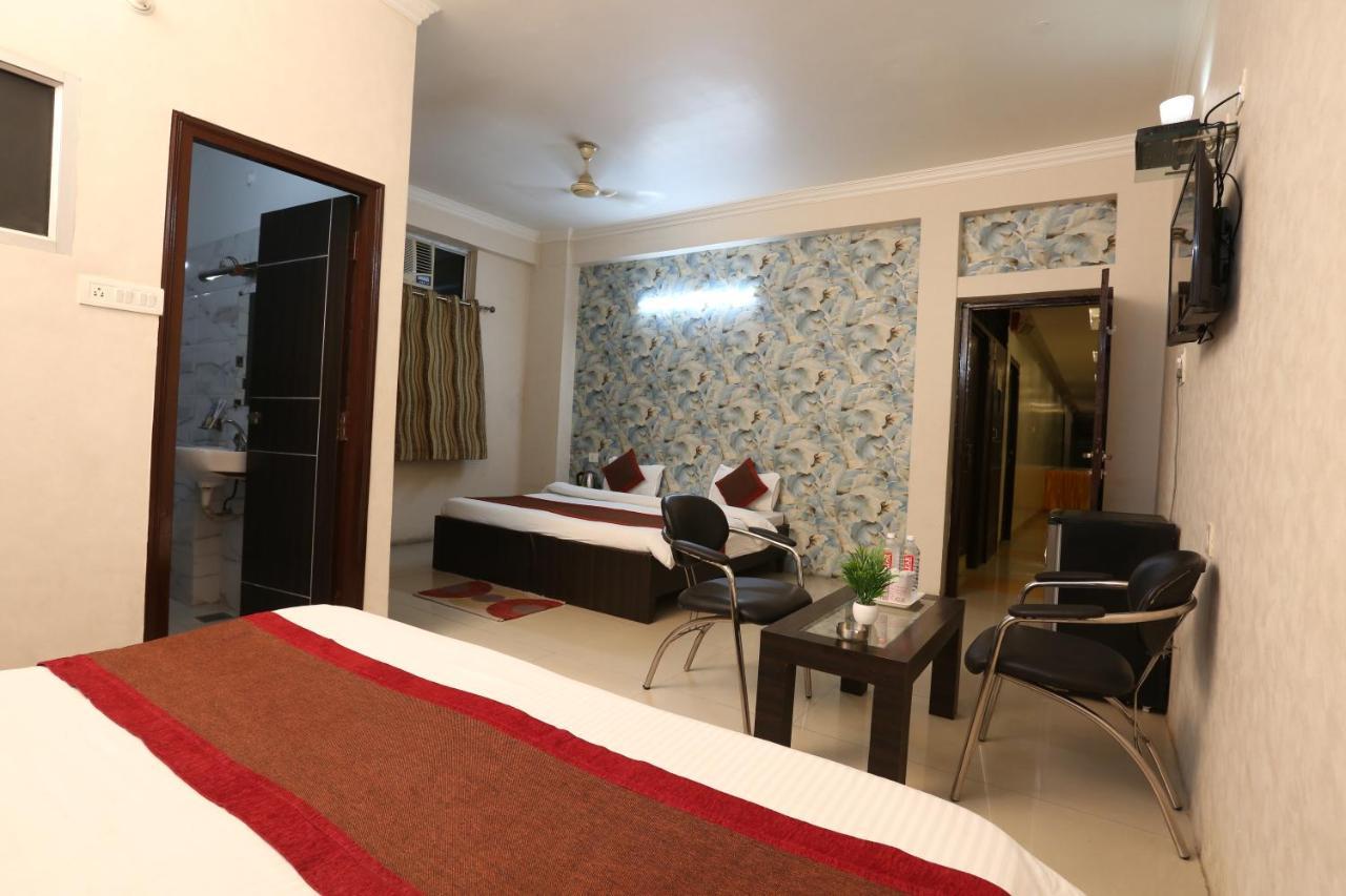 Nexus L In Charbagh Hotel Lucknow