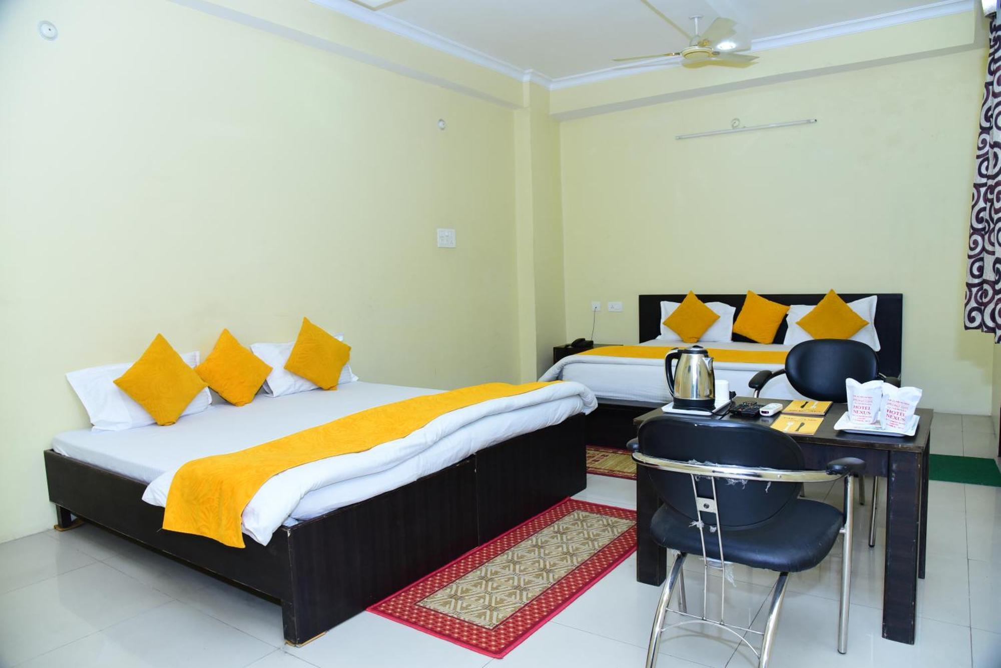 Nexus L In Charbagh 4*