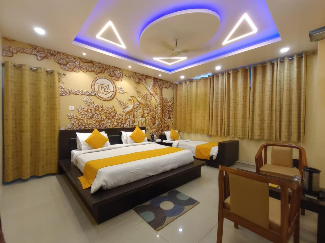 Hotel Nexus L In Charbagh Lucknow