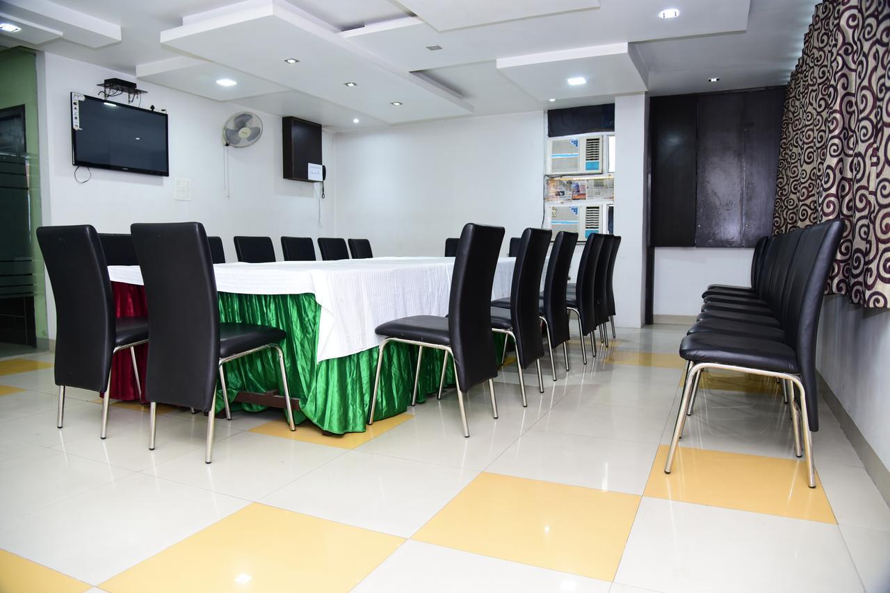 Hotel Nexus L In Charbagh