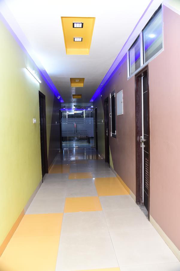 Nexus L In Charbagh Hotel 4*