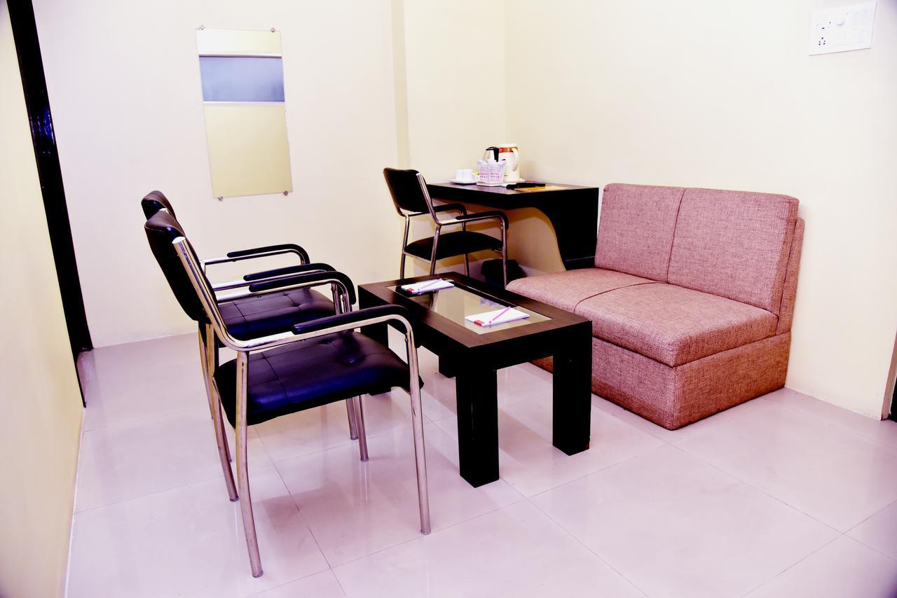 Nexus L In Charbagh Hotel 4*